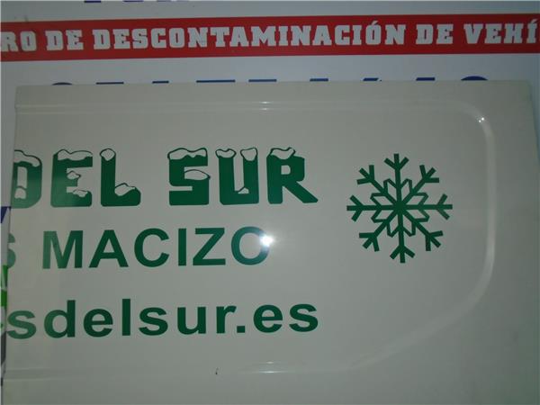 39687 – PUERTA LAT. CORREDERA DCHA. – Iveco - Imagen 2