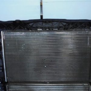 30668 – RADIADOR – Mercedes-Benz