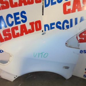 9689 – ALETA DEL. IZDA. – Mercedes-Benz