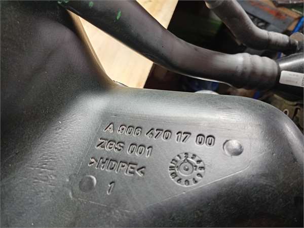 47606 – DEPOSITO AD BLUE – Mercedes-Benz - Imagen 5