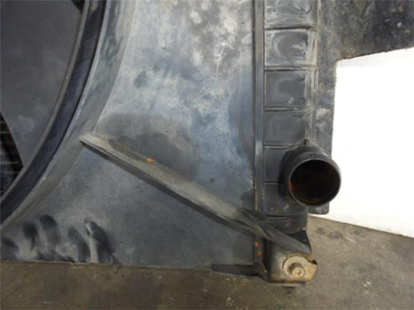 33045 – RADIADOR – Mercedes-Benz - Imagen 3