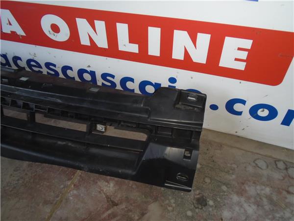 38588 – PARRILLA DELANTERA – Opel - Imagen 3