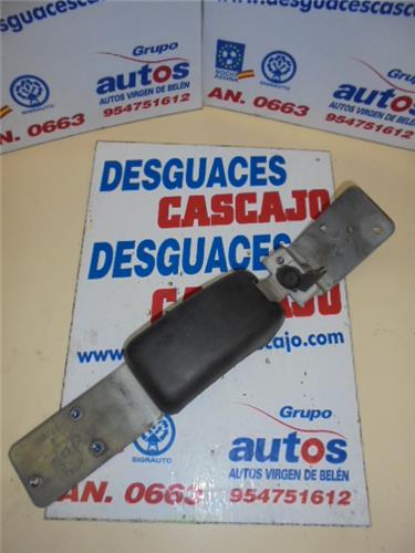 7123 – BISAGRA INF. PUERTA TRA. IZDA. – Renault