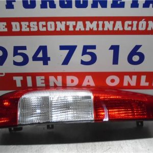 39617 – PILOTO TRA. IZDO. – Mercedes-Benz