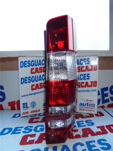 20040 – PILOTO TRA. DCHO. – Mercedes-Benz - Imagen 2
