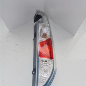 27704 – PILOTO TRA. DCHO. – Renault