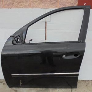 30201 – PUERTA DEL. IZDA. – Mercedes-Benz